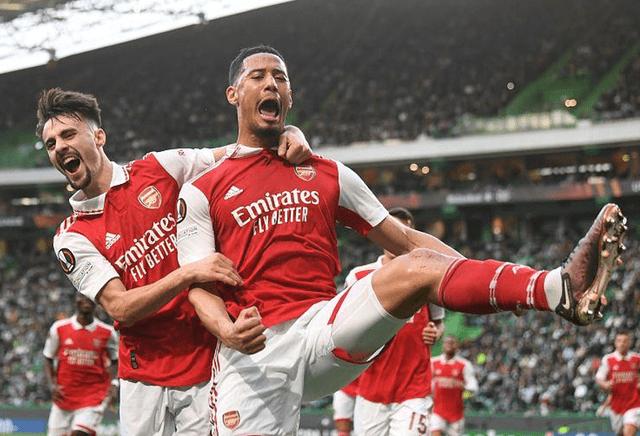 阿扎伦卡迎来十五赛季高光表现，阿森纳球迷沸腾！